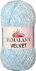 A ball of light blue velvet yarn with a label. Náhled obrázku produktu