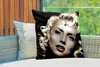 MuchoWow® Outdoor Kissen - Frau - Locken - Lippenstift - Produktbild-Vorschau 3