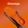 Orange Stepease Schuheinlage mit erhabenen Massagepunkten, von einer Hand gegen einen orangefarbenen Hintergrund gehalten Produktbild-Vorschau