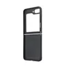 A black flip phone case shown from the side. Náhled obrázku produktu