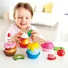 Hape Cupcakes Küchenspielzeug Kuchen Törtchen Rollenspiel Produktbild-Vorschau 17