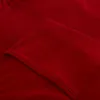 A close-up view of a red blanket. Produktbild-Vorschau