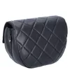 A black quilted handbag shown from the side against a white background. Anteprima dell’immagine prodotto