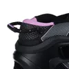 A close-up view of the heel of a black and purple inline skate. Voir les images du produit