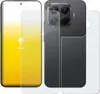 A smartphone with screen and back protectors shown from a diagonal angle. Produktbild-Vorschau