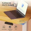 A purple laptop is placed on a wooden desk with an overlay of text and icons. Voir les images du produit