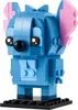 A LEGO BrickHeadz figure of Stitch on a black base. Anteprima dell’immagine prodotto