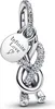A close-up studio shot of a Pandora charm. Anteprima dell’immagine prodotto