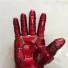 Guanto Iron Man che si illumina! Avengers, Guanto Iron Man Anteprima dell’immagine prodotto 7