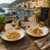 2 assiettes creuses en porcelaine, décor tomates et Voir les images du produit 5