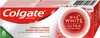 A close-up view of a Colgate Max White Ultra Active Foam toothpaste box. Voir les images du produit