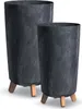 Two dark grey planters with a marbled texture, each supported by three wooden legs. Anteprima dell’immagine prodotto