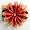Výkonný kráječ pro snadné krájení melounu Náhled obrázku produktu 7
