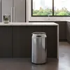 Poubelle automatique 30l inox canette - Kitchen Move - Voir les images du produit 6