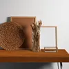 Decorative items on a shelf. Produktbild-Vorschau