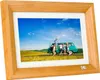 A digital photo frame displaying a lifestyle image of people with a van in a scenic outdoor setting. Anteprima dell’immagine prodotto