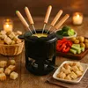BBQ-Toro Set à fondue en fonte 13 pièces pour 6 personnes | Voir les images du produit 3