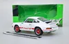 Porsche 911 Carrera RS 2.7 WELLY 1:24 Voir les images du produit 4