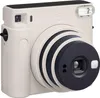 A studio shot of a Fujifilm instax SQUARE SQ 1 camera in chalk white. Produktbild-Vorschau