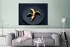 MuchoWow® Poster Goldene Banane auf dunklem Hintergrund Produktbild-Vorschau 5