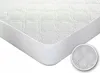 A close-up view of a corner of a mattress protector. Produktbild-Vorschau