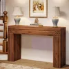 A console table with two lamps and decorative items in a hallway next to a staircase. Anteprima dell’immagine prodotto