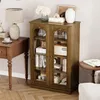 Vitrinenschrank aus Massivholz mit Glastüren, Vintage Produktbild-Vorschau 1