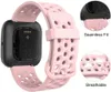 Strap-it Fitbit Versa / Versa 2 Silikonband mit Löchern Produktbild-Vorschau 2