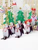 Folienballon Airwalker Pinguin 29x42cm schwebend über den Produktbild-Vorschau 5