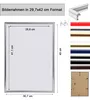 A diagram of a picture frame with dimensions, along with a color swatch of available frame colors and a view of the back of a frame. Produktbild-Vorschau