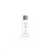 A product shot of a skincare serum bottle. Voir les images du produit