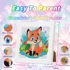 A framed diamond painting kit featuring a cartoon fox, with text overlays highlighting product features. Produktbild-Vorschau