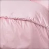 A close-up view of pink bedding. Produktbild-Vorschau