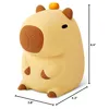 A product shot of a capybara-shaped night light with dimensions indicated. Produktbild-Vorschau