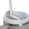 A close-up view of the lid and straw of a tumbler. Produktbild-Vorschau