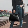 The Chesterfield Brand Shaun - Umhängetasche Leder 32 cm Produktbild-Vorschau 6