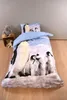 Ambiente Aufnahme vom Bettwäsche Set mit Pinguin 135 x 200 cm + 80 x 80 cm 100% Baumwolle in einem Bett mit umgeschlagenem Bettbezug Podgląd zdjęcia produktu