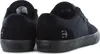 A pair of black Etnies skate shoes shown from the back. Podgląd zdjęcia produktu