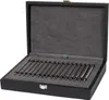 A set of knitting needles in a black case. Produktbild-Vorschau
