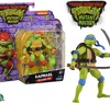 A product shot of Teenage Mutant Ninja Turtles action figures in their packaging, with a separate figure displayed next to it. Anteprima dell’immagine prodotto
