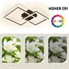 A modern LED ceiling light with a black frame and white light, shown with three comparison images of flowers under different CRI (Color Rendering Index) values. Voir les images du produit