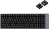 A keyboard and two keycaps are shown against a white background. Anteprima dell’immagine prodotto