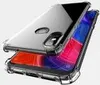 A transparent phone case is shown on top of a smartphone. Produktbild-Vorschau