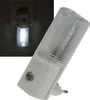 ChiliTec LED veilleuse avec détecteur jour/nuit 230V, avec Voir les images du produit 1