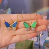 Obojok meniaci farbu s magnetickým príveskom v tvare Náhľad obrázku produktu 8