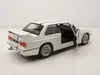 Bburago 18-21100 - Model samochodu - BMW serii 3 M3 1988 Podgląd zdjęcia produktu 17