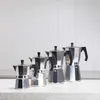 Machine à café italienne en aluminium, modèle Cumbia Voir les images du produit 6