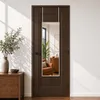 Ansicht im Wohnraum des LunaMirror Quin Tür- und Wandspiegels in Weiß, 122 x 35 cm Produktbild-Vorschau