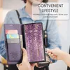 A person is using a phone case with card slots to make a payment at a terminal. Produktbild-Vorschau