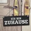 Feuerwehrmann ist im Einsatz oder Zuhause Wendeschild mit Produktbild-Vorschau 4
